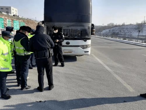 吉林市交通執法支隊多措并舉 護航春運期間旅游包車與城市配送運輸安全
